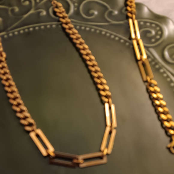 Necklace set bracelet Iincluded - Picture 2 of 2